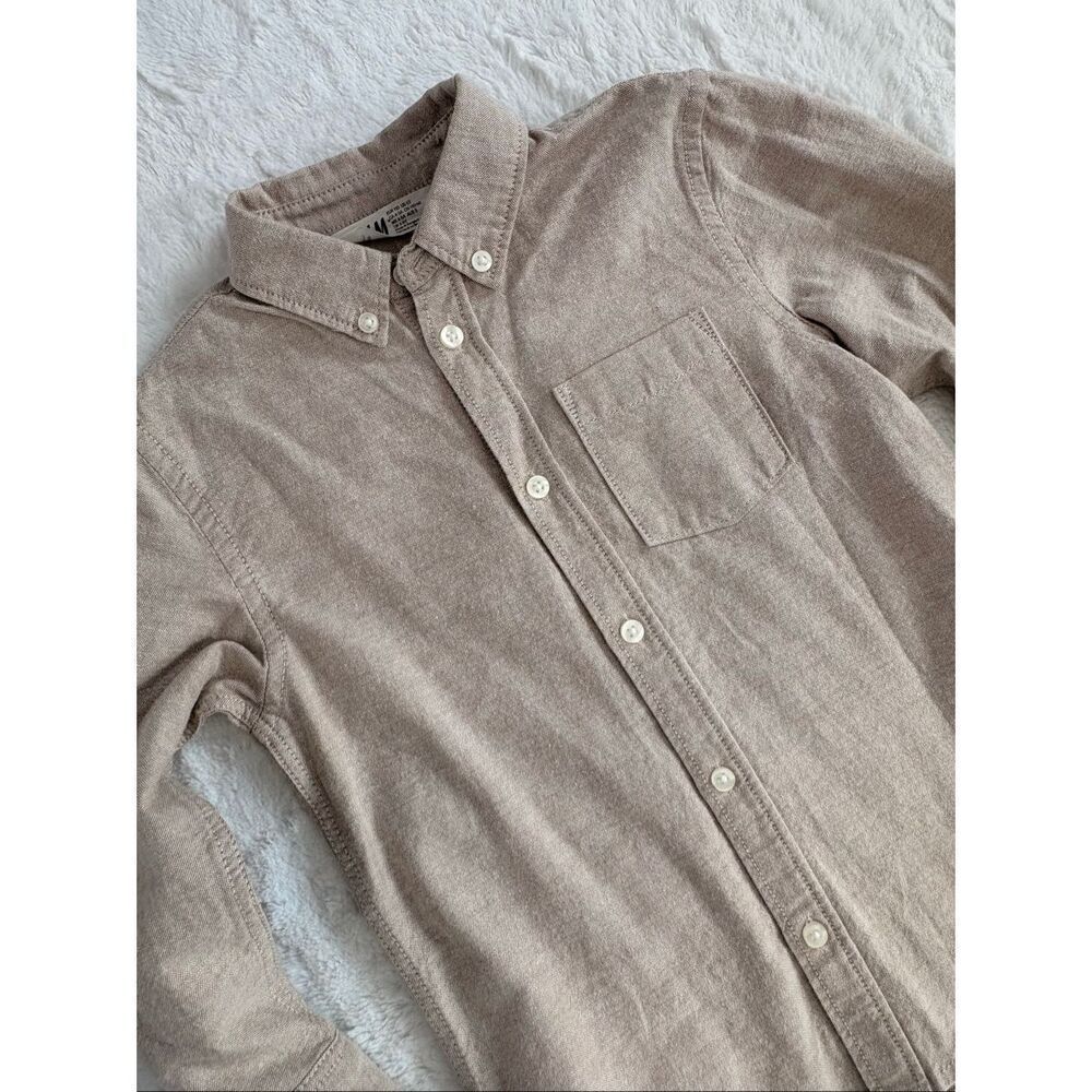 H&M Boys Neutral Button Down Shirt Size 5T